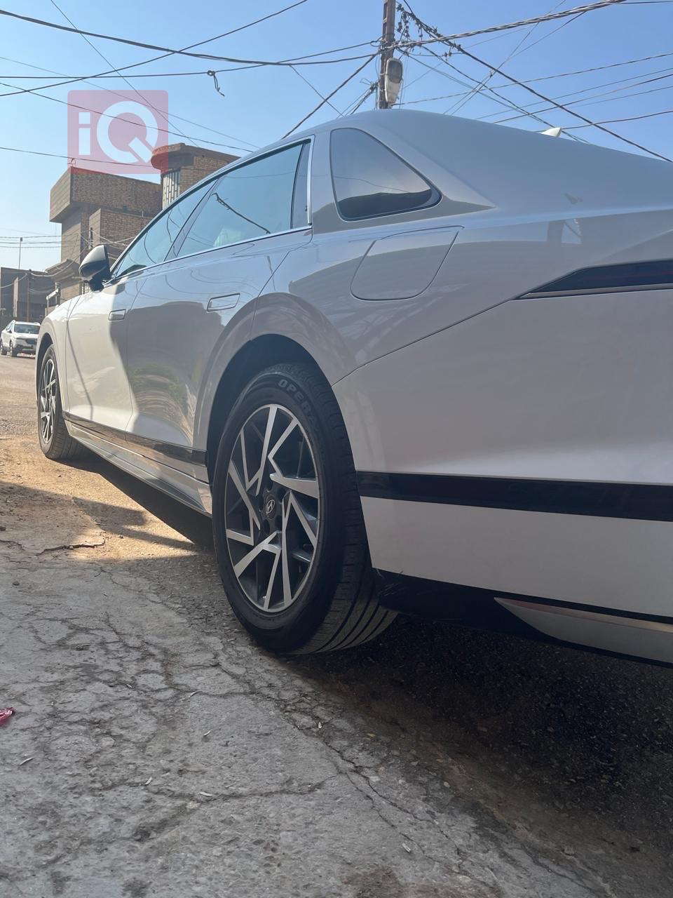 هيونداي أزيرا